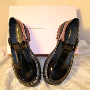 NTENTIONALLY BLANK Patent Leather Pears Cut Out Mary Jane Lug Sole Flats
